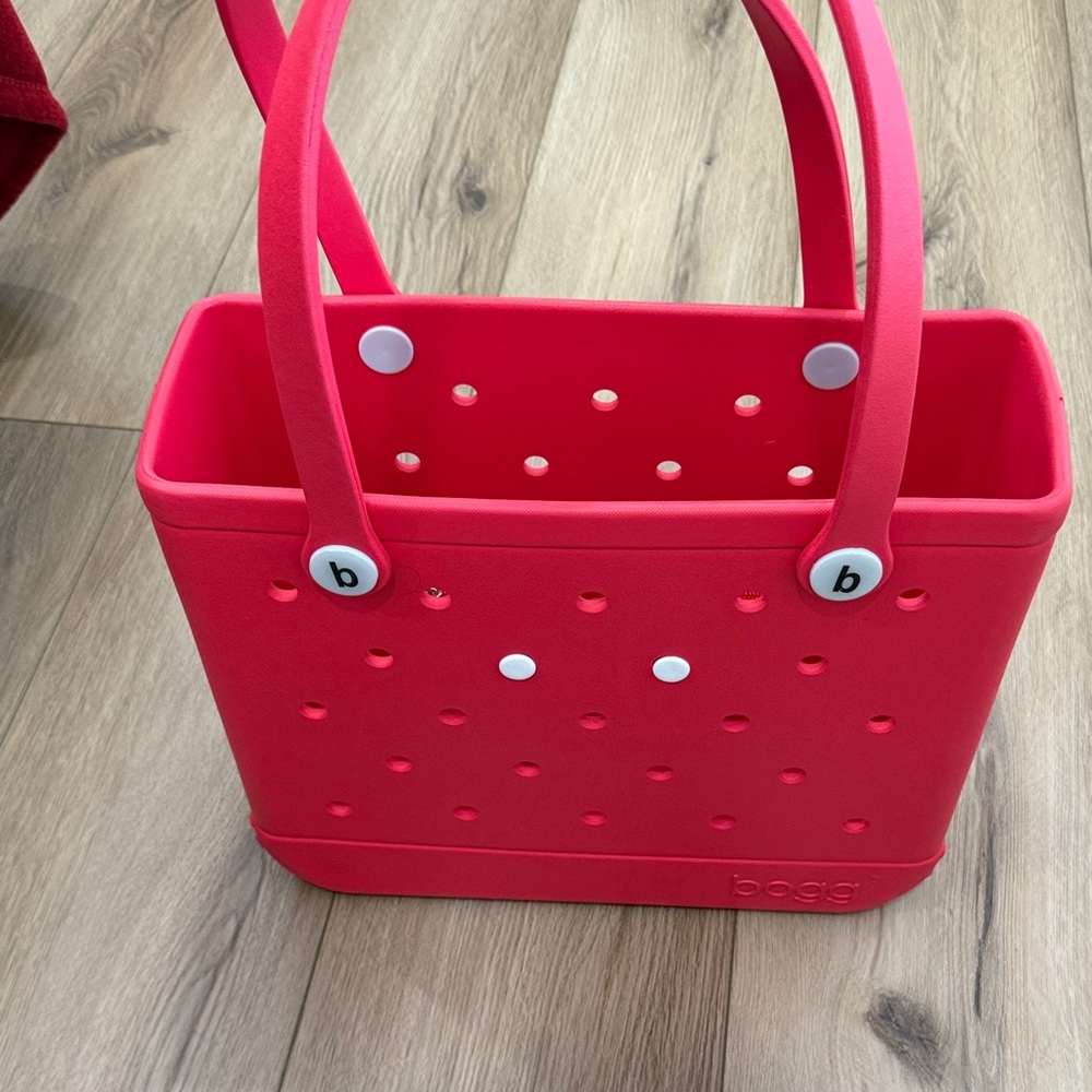 BOGG BAG Small Tote in Bright Red